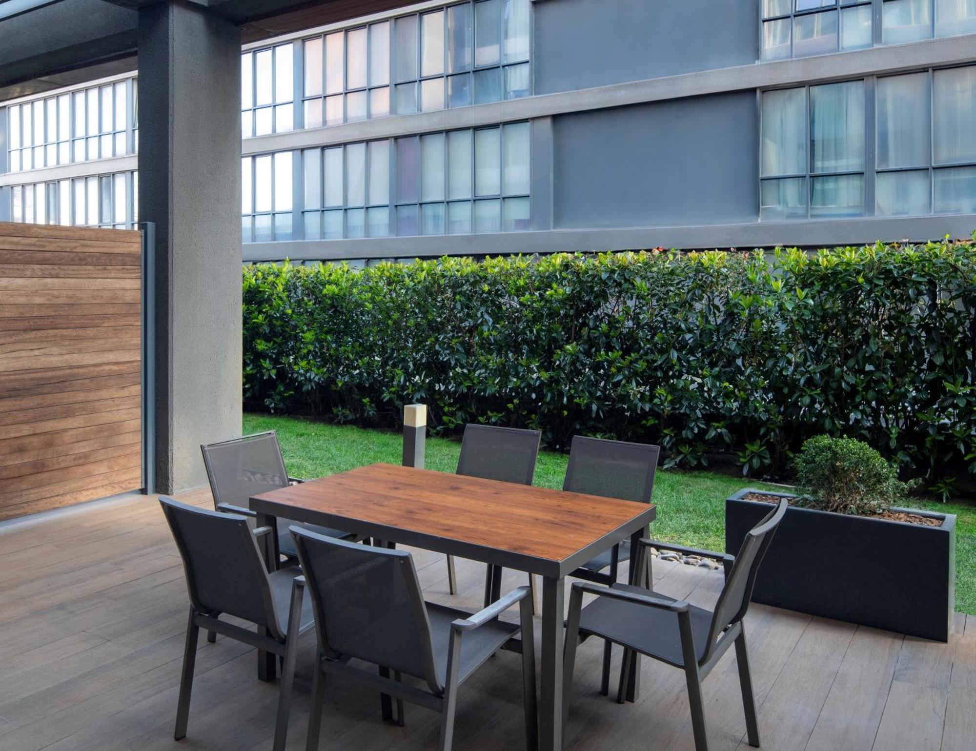 Movenpick Living Istanbul West Hotel Kültér fotó