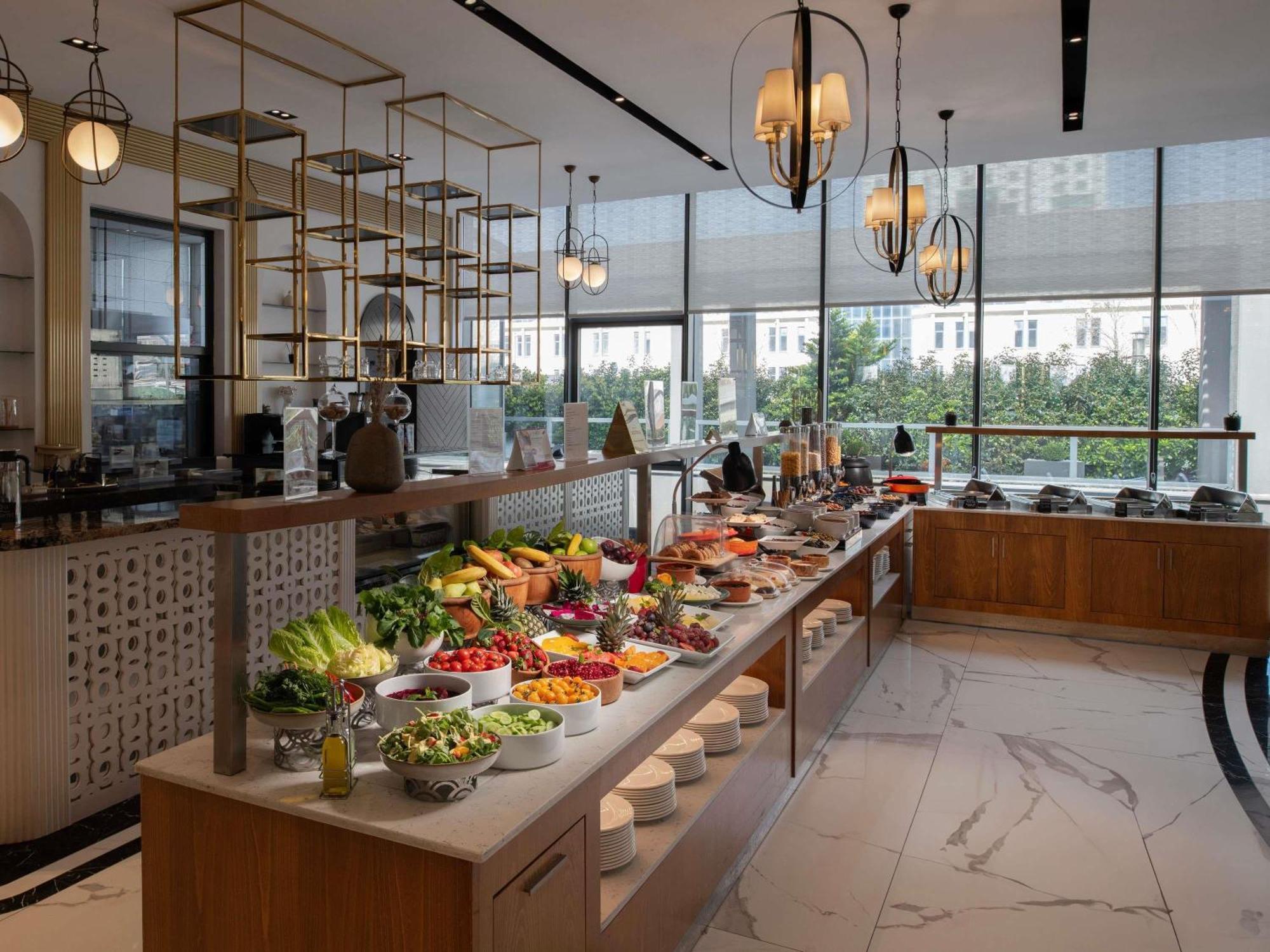 Movenpick Living Istanbul West Hotel Kültér fotó
