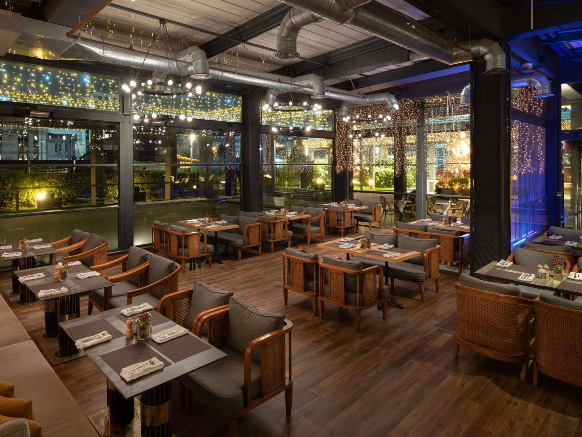 Movenpick Living Istanbul West Hotel Kültér fotó