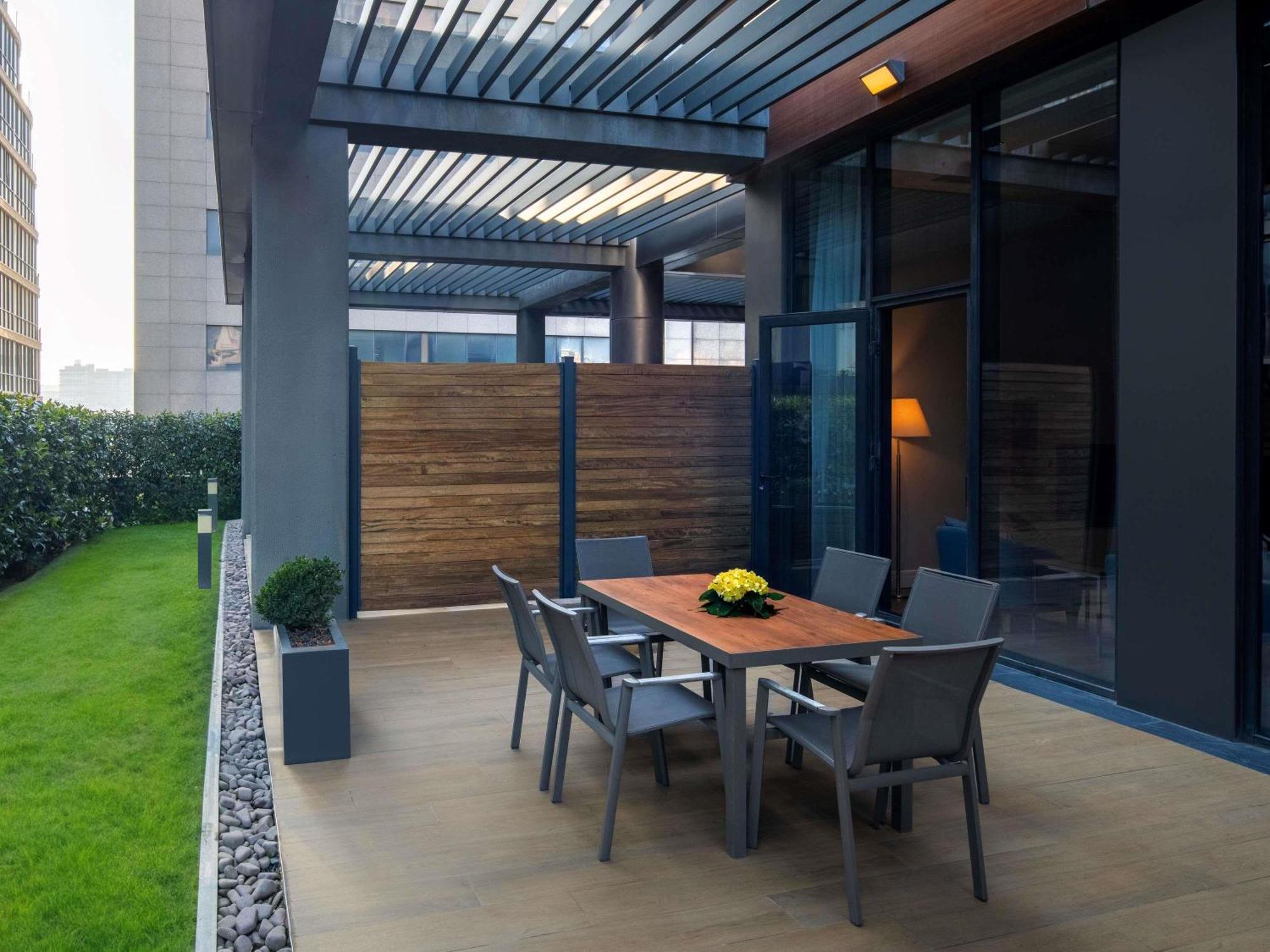 Movenpick Living Istanbul West Hotel Kültér fotó