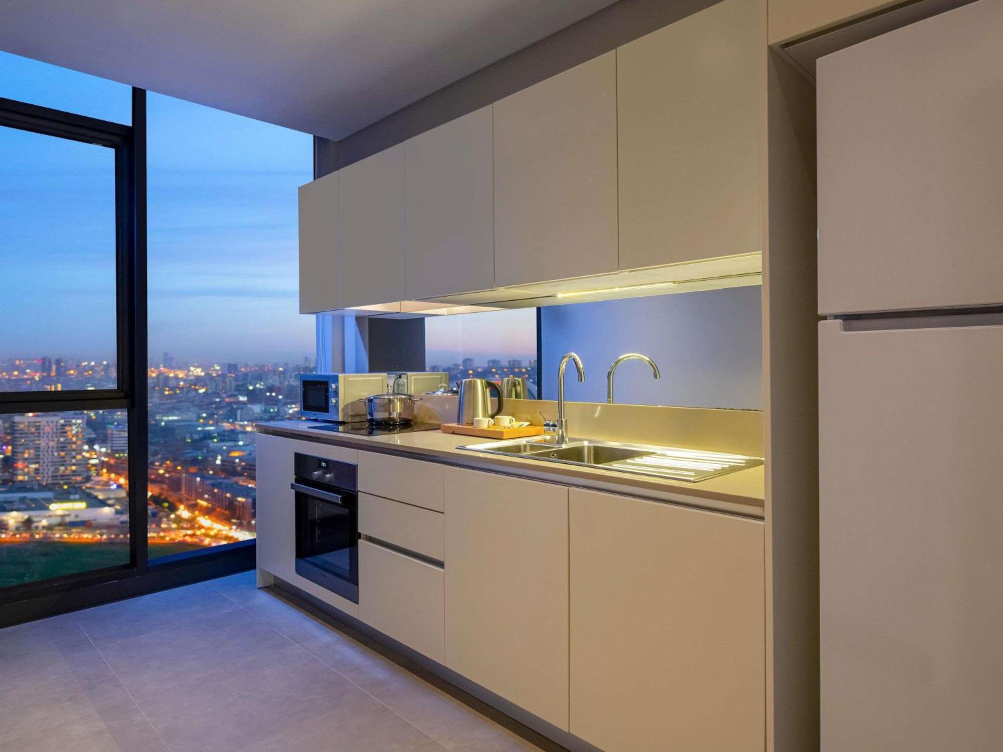 Movenpick Living Istanbul West Hotel Kültér fotó